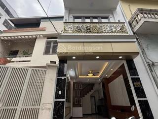 Chính chủ bán nhà riêng ngõ ô tô số 24 ngõ 169 hoàng mai, 8,5 tỷ, 30m2, 5 tầng