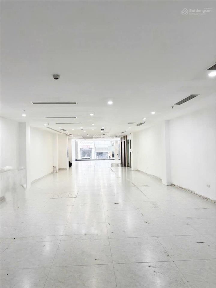 Cho thuê 450m mặt tiền phố huế, ngang 14m, giá chỉ 160 triệu, phù hợp cho thương hiệu, cao cấp