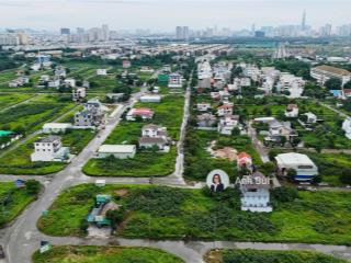 Bán gấp lô villa đơn lập 270m² đối diện công viên  kdc phú nhuận. giá 83tr/m2 , tốt nhất dự án