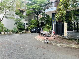 Bán gấp lô đất nhà phố 4.5x20(90m2) kdc nam long  phước long b  liền kề global city  giá 9.4 tỷ