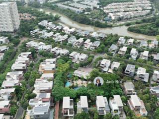 Biệt thự góc 2 mặt tiền hiếm có riviera cove  dt 720m  giá chỉ 88tr/m  sân vườn siêu rộng