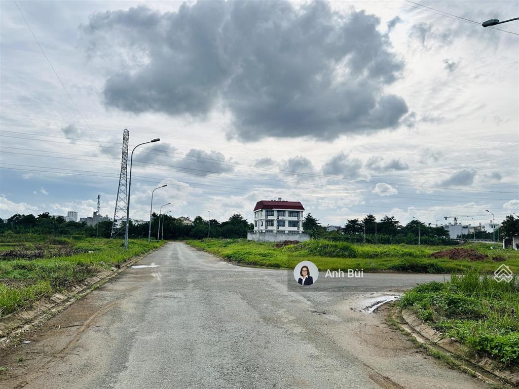 Hàng hiếm! bán gấp lô góc sát trục 659 siêu đẹp. giá 87tr/m2. liền kề global city