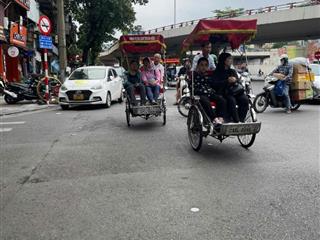 Bán mặt phố nguyễn hữu huân  dt 66m2  mt 6m  135,3 tỷ. vị trí đẹp  mặt tiền lớn  chợ đêm