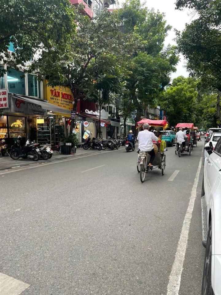Bán mặt phố nguyễn hữu huân  dt 66m2  mt 6m  135,3 tỷ. vị trí đẹp  mặt tiền lớn  chợ đêm
