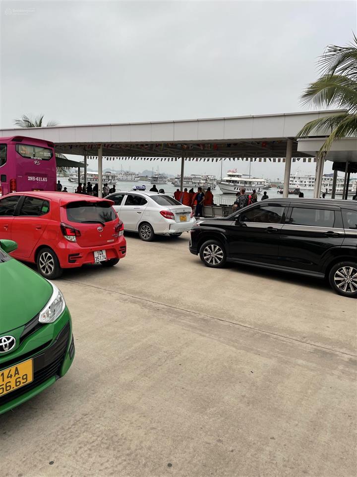 Quỹ căn cắt lỗ tuần châu xây 5 tầng diện tích 108m2 giá từ 5tỷxx đến hơn 7tỷxx mặt cảng quốc tế