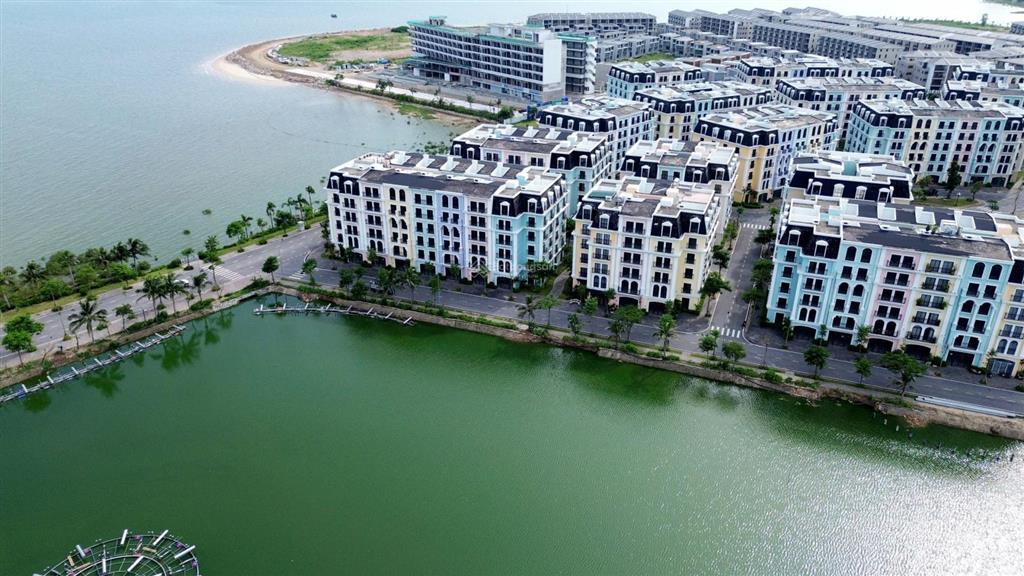 Bán căn hoa hậu aqua city, 6 tầng, view hồ cảnh quan, nhạc nước siêu đẹp giá chỉ 12,xtỷ. 0973 670 ***