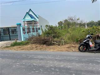 Bán đất mặt tiền đường nhựa đt722. đất sổ hồng riêng, thổ cư