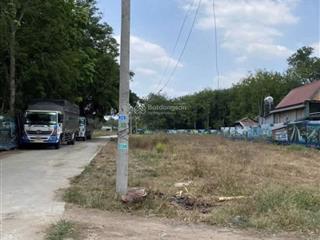 Bán lô đất mặt tiền đường bê tông. sổ hồng riêng. thổ cư, ngay khu dân cư, trường học, ubnd.