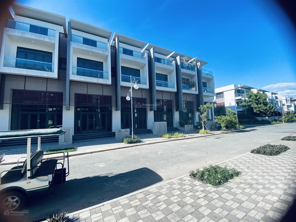 Cần bán nhà phố thương mại phodong village quận 2 liền kề căn hộ thích hợp kinh doanh. giá 10,7 tỷ