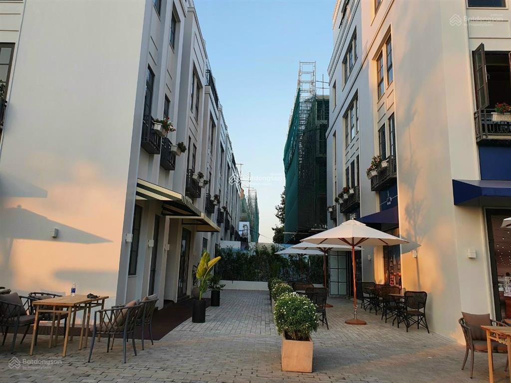 Chính chủ bán đất 136m2 dự án stella mega city trung tâm tp cần thơ. giá đầu tư 24 triệu/m2/4 nền