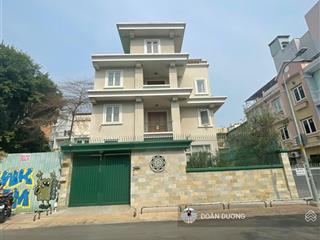 Giảm sâu về 129 tỷ bán biệt thự mặt tiền đường nguyễn thành ý, đa kao, quận 1. nội thất lung linh