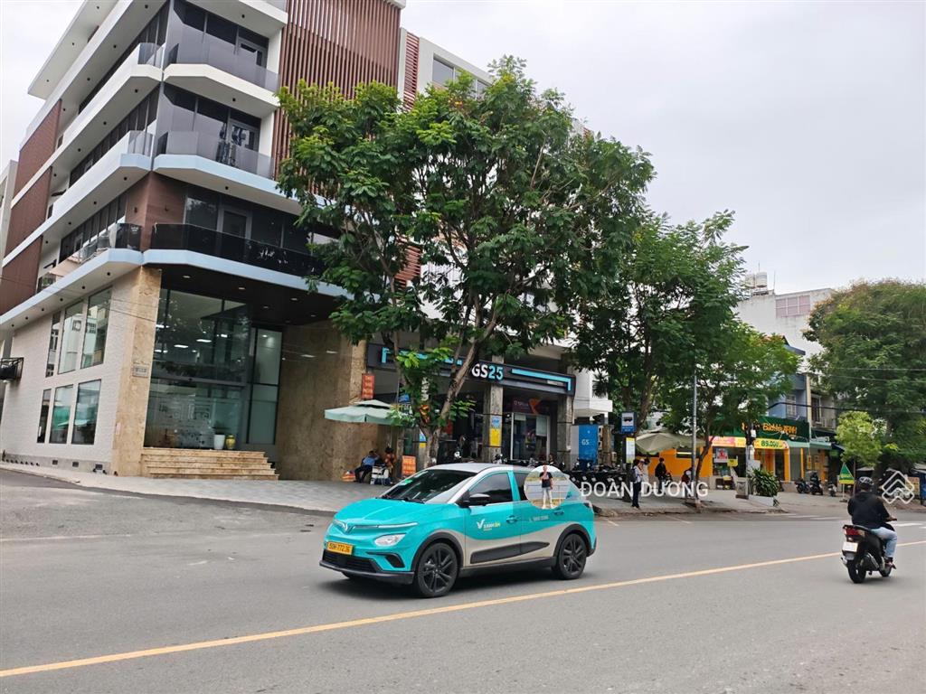 Bán nhà nát góc 2 mt đường đặng thùy trâm, p. 13, bình thạnh. dt 10 x 25m, nở hậu 15m. chỉ 50 tỷ