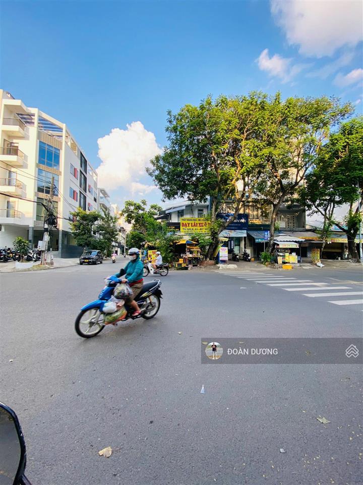 Bán nhà nát góc 2 mt đường đặng thùy trâm, p. 13, bình thạnh. dt 10 x 25m, nở hậu 15m. chỉ 50 tỷ