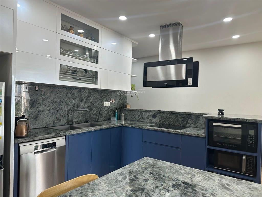 Saigon south bán căn hộ 3pn, 104m2 có ô xe.  0932 011 ***