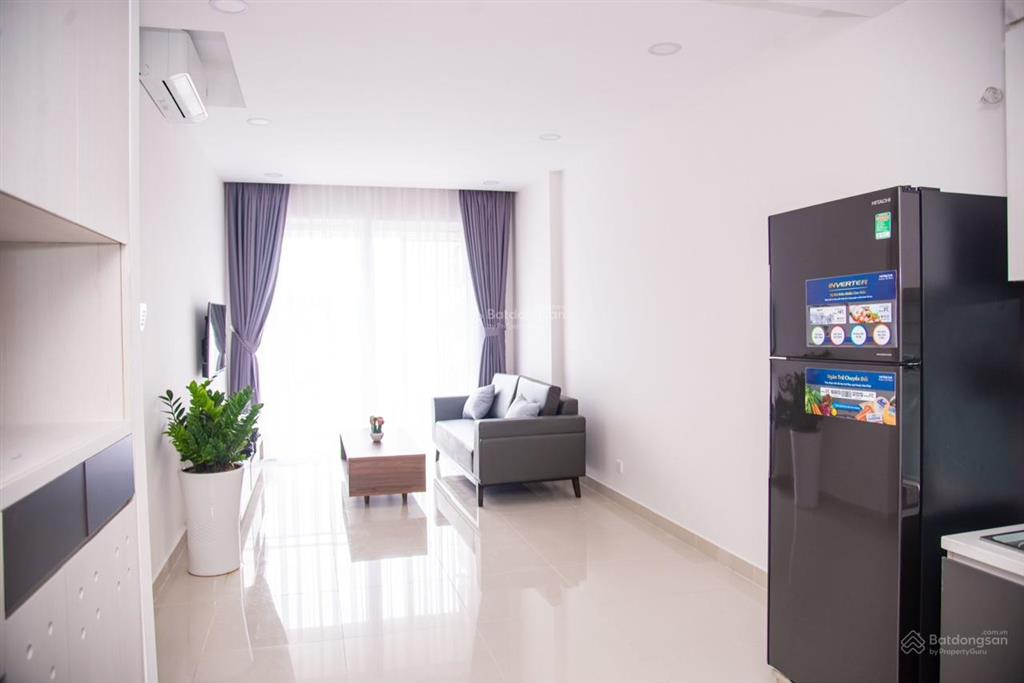 Gia đình bán căn góc 312 lạc long quân l6 q. 11. dt 66m2 2p 2wc, sh. giá 2,7 tỷ.  0903 984 ***