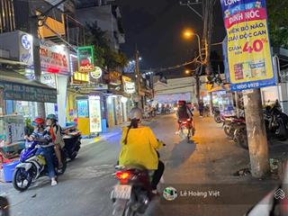 Ngay chợ gò vấp  và đh cn4  nhà còn sạch mới / ngang 4m chỉ 3.9 tỷ