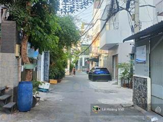 Nhà 2 tầng giáp phú nhuận  xe hơi vào nhà  hơn 5 tỷ  dt 4x15m