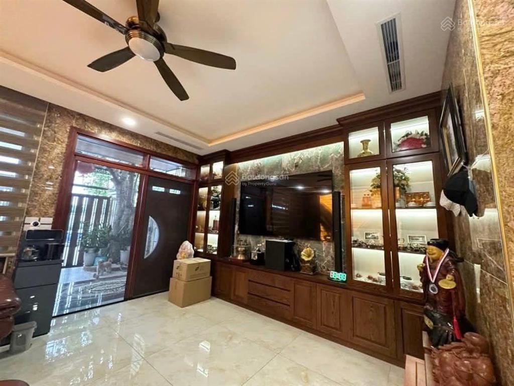 Gđ cần bán gấp nhà 5t, cạnh mỹ đình xuân phương 5.6ty