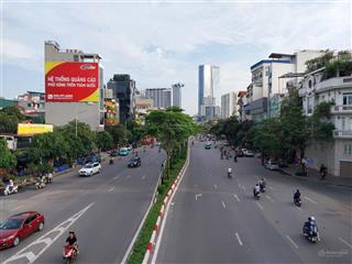 Bán nhà dân xây 4t, cạnh lăng bác  hoàng hoa thám, hơn 6 tỷ