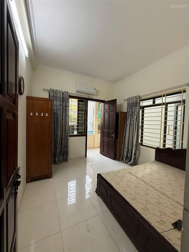 Bán nhà riêng, lô góc 3t hoàng quốc việt  trần cung 7.6 tỷ