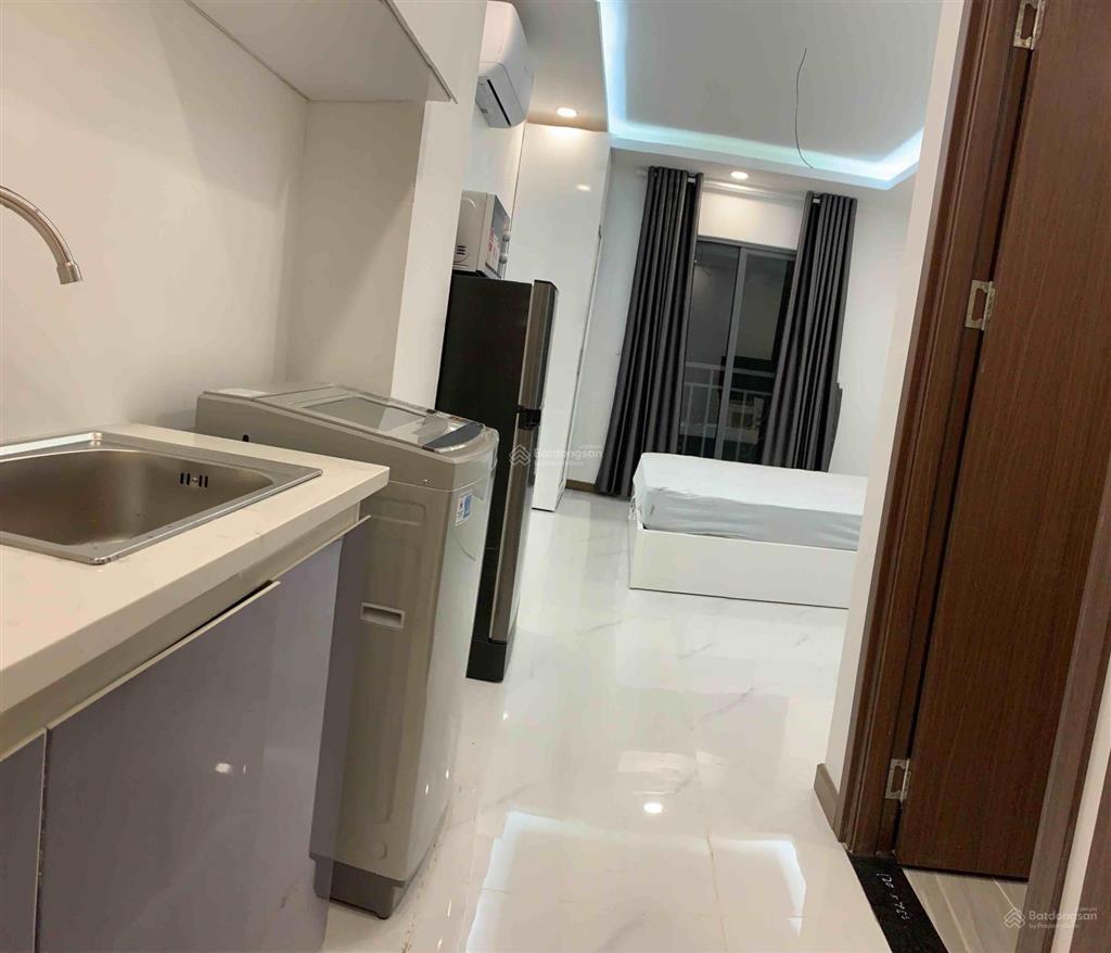 Chính chủ cho thuê căn hộ 25m2 có ban công đầy đủ nội thất quận 2