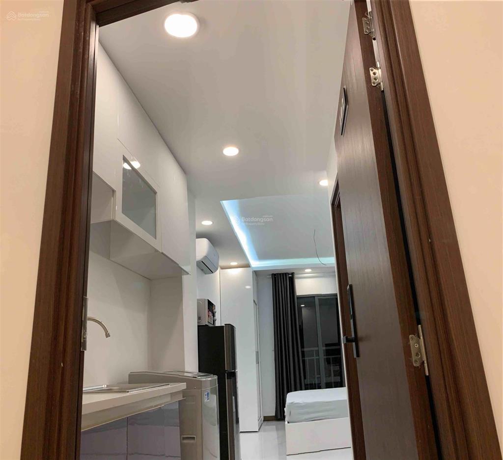 Chính chủ cho thuê căn hộ 25m2 có ban công đầy đủ nội thất quận 2