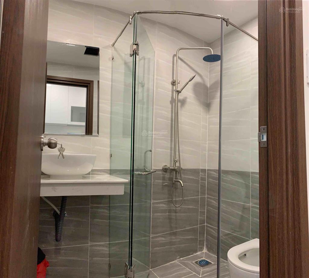 Chính chủ cho thuê căn hộ 25m2 có ban công đầy đủ nội thất quận 2