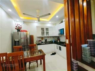 Bán nhà lô góc, ngõ ô tô tránh, phố nguyễn khánh toàn, cầu giấy, dt 162m2, mt 6,5m, 3 tầng, 21 tỷ