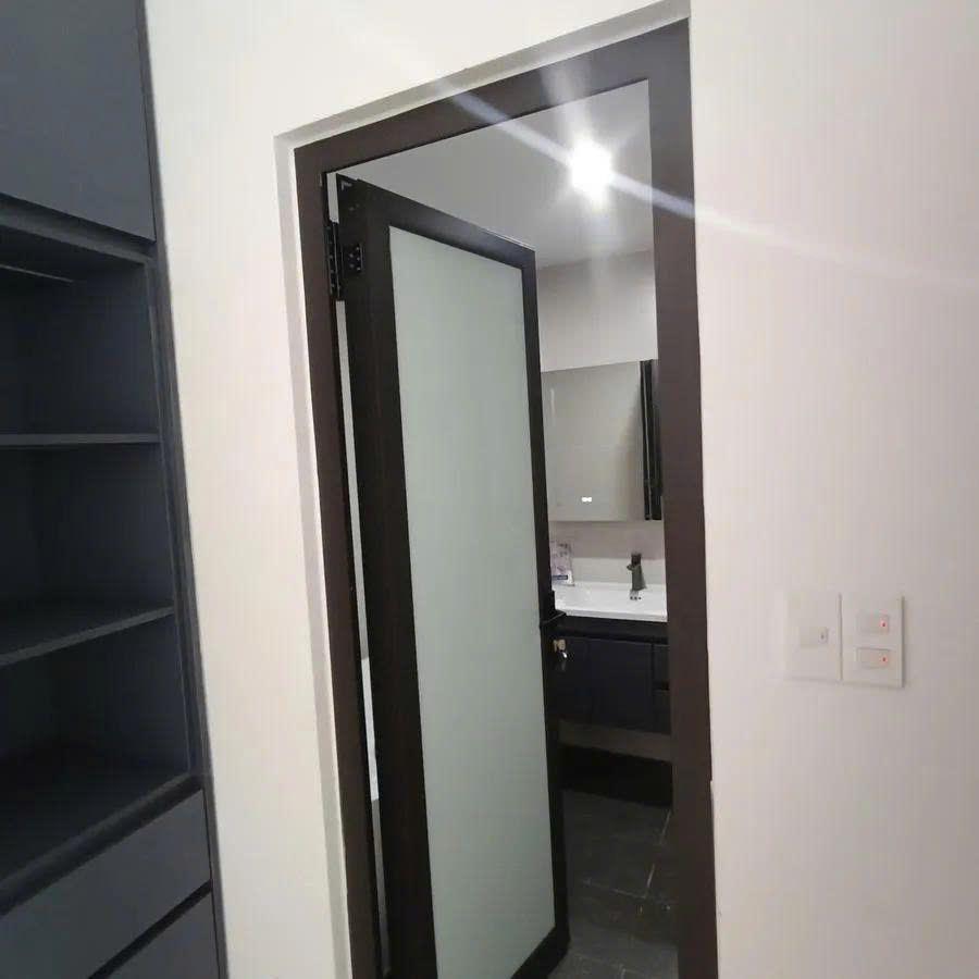 Hiếm nhà đẹp 5 tầng mặt phố Bà Triệu, 64m2, MT 4.6m, thang máy, kinh doanh tốt, giá 26.2 tỷ