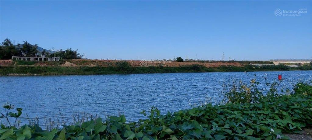Đất trồng cây hàng năm 350m2 view sông bồ bản mát mẻ giá rẻ.