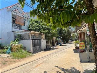 Đất mặt tiền hoàng văn thái nối dài củ, 352m2 đất ở toàn bộ.