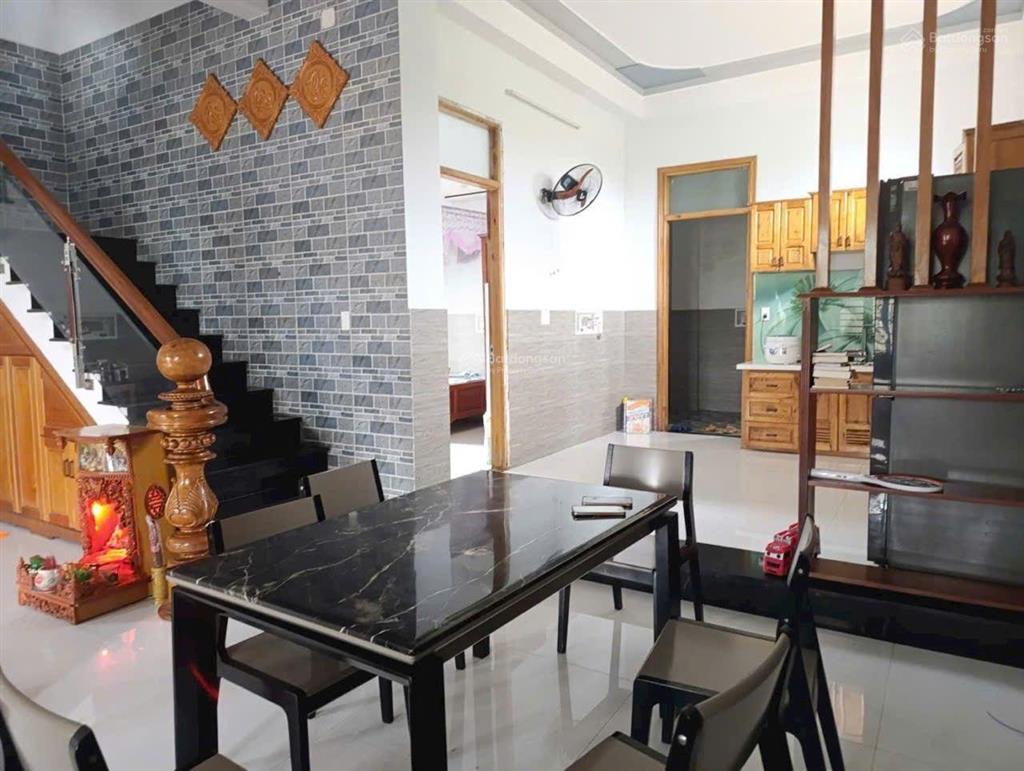 Nhà tái định cư gò lăng 2 tầng, 150m2, 3 phòng ngủ, đường 5,5m.