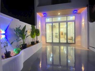 Bán mới nhà hòa ninh 2, 115m2 2 tầng đường 7,5m.