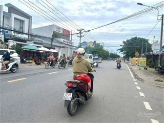 Bán 872m2 tỉnh lộ 832 nhựt chánh, bến lức