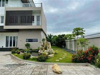 Bán biệt thự 938,6m2 thổ phước toàn, long hiệp, bến lức
