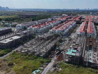 Bán nhanh nhà phố 5x20m aqua city giá 5 tỷ, thanh toán trước 2,5 tỷ sang tên, phân khu the valencia