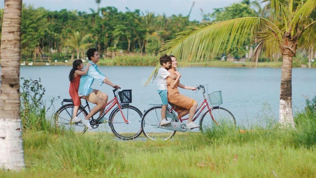 Biệt thự song lập 10x20m giá 11,9 tỷ bao phí, thuế, đường 14m, đối diện công viên, nhà sẵn