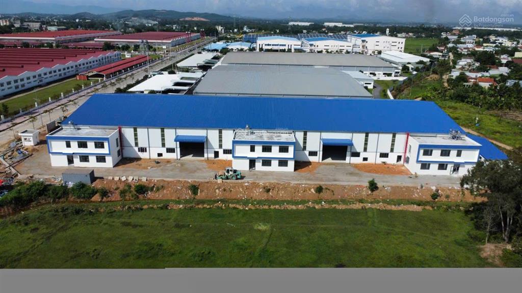 Cho thuê nhà xưởng diện tích 5.530m2 mới xây tại khu công nghiệp tịnh phong  quảng ngãi