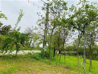 Siêu phẩm view hồ yên bài nằm trong khu quần thể cực đẹp gần rose vila giá 4,x tỷ  0974 715 ***