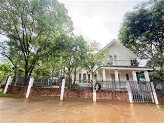 Bán biệt thự kèm đất giá 6,5 tỷ tại yên bài ba vì gần hồ thiên nga và rose vila