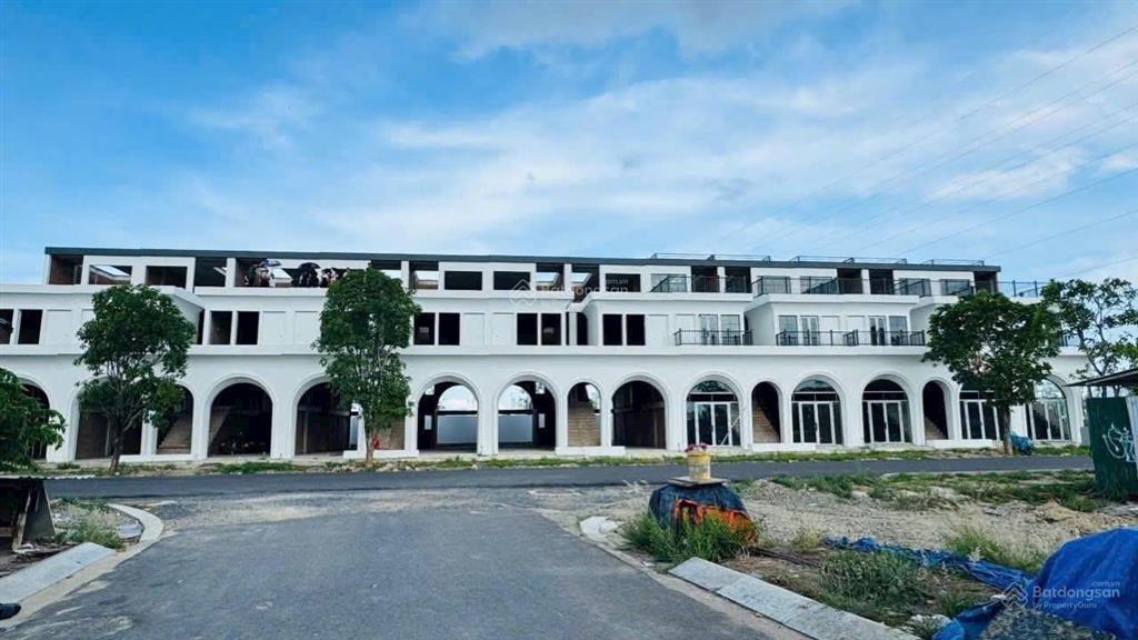 Chỉ 2,5 tỷ sở hữu ngay nhà phố trung tâm nha trang  mozzadiso mỹ gia