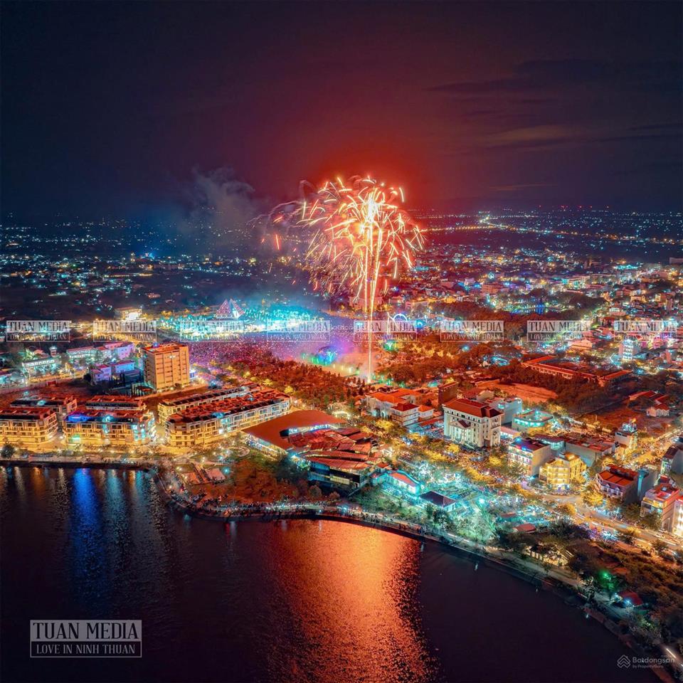 Thừa hưởng mọi tiện ích cao cấp khi sở hữu căn hộ cao cấp ven biển  trung tâm tp hacom tower