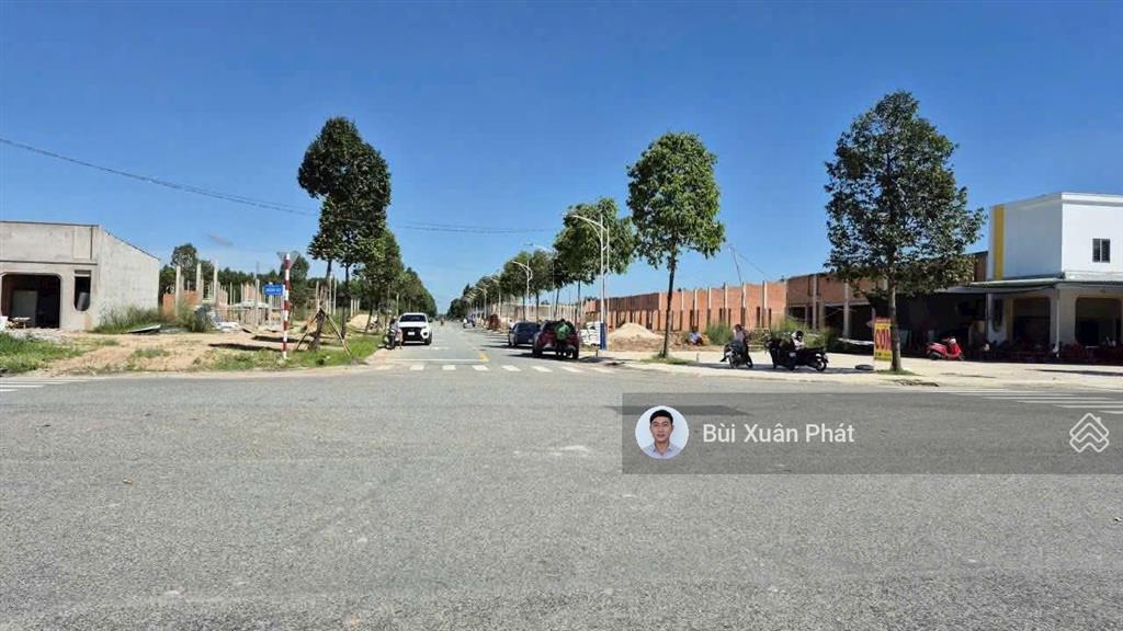 Bán đất mt đường d7 tại kdc 5d kcn bàu bàng, đối diện công viên gần trường thcs lai uyên