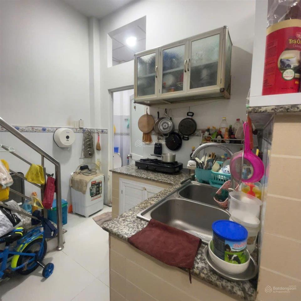 Bán nhà riêng tại nguyễn khoái, p.2, q4, hcm, 3,45 tỷ, 21,4 m2, 3 tầng, 2pn, 2wc