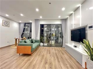 Bán gấp căn góc 2n + 64m2 tầng trung full nội thất đẹp toà i3 phân khu impe giá tốt.  0967 372 ***