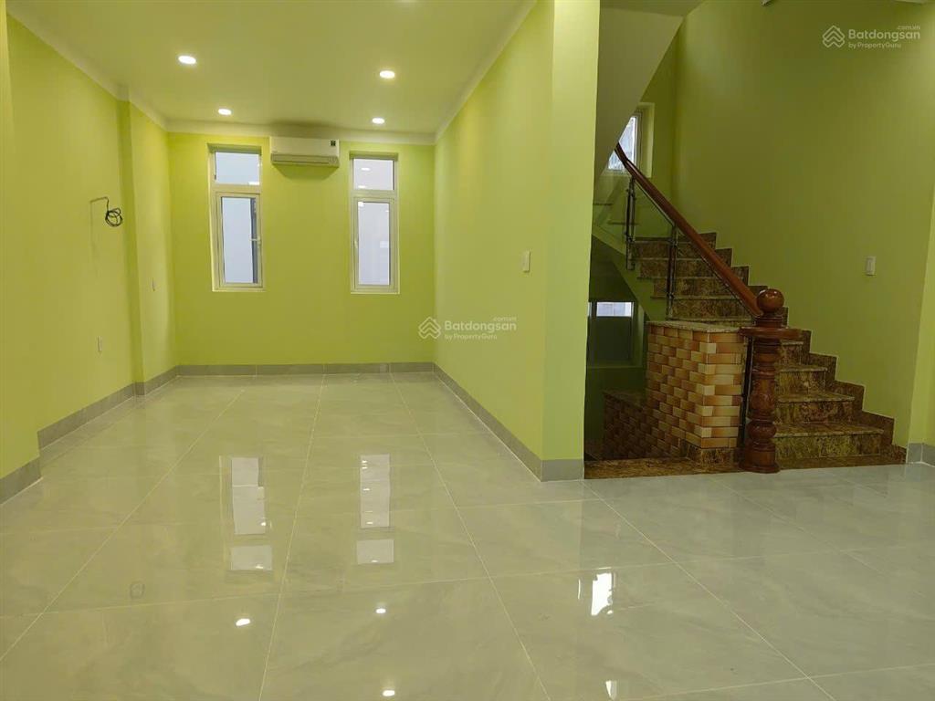 Cho thuê nhà tm dv phú mỹ 1 trệt 2 lầu, diện tích 108m2 mặt tiền 6m