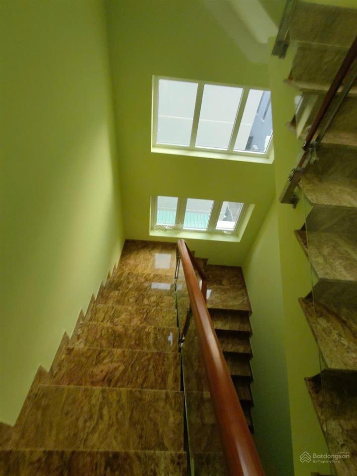 Cho thuê nhà tm dv phú mỹ 1 trệt 2 lầu, diện tích 108m2 mặt tiền 6m