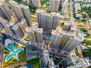 Duy nhất i căn 2pn+ 69m2 view nội khu hồ bơi trực diện  giá 3.400tỷ / toà sát tttm vincom