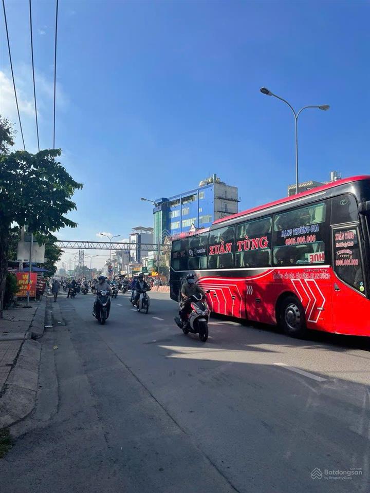 Bán nhà mặt tiền lê trọng tấn, diện tích 12mx66m, nở hậu l 19m, dt 750m2, xd 4 lầu, hđt bank 200/th