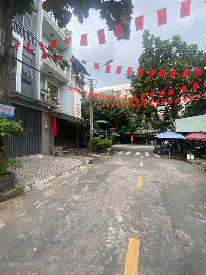 Bán nhà mặt tiền đường dc5, p. sơn kỳ, dt 4mx14m, đúc 3.5 tấm, gần aeon mall tân phú